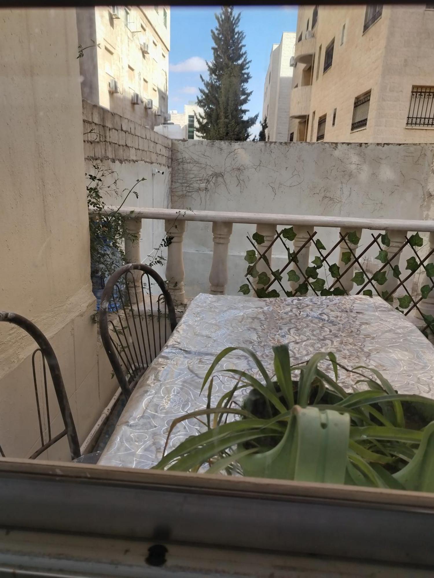 شقه بغرفه وصاله وبلكونه بدون شراكة Apartment Amman Exterior foto